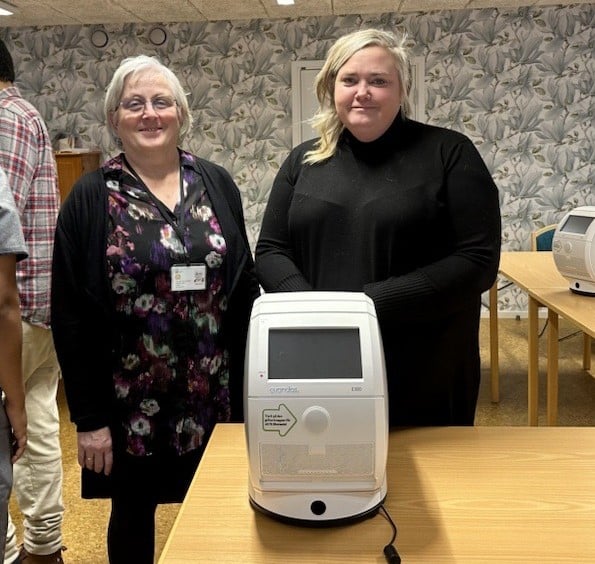 <span id="hs_cos_wrapper_name" class="hs_cos_wrapper hs_cos_wrapper_meta_field hs_cos_wrapper_type_text" style="" data-hs-cos-general-type="meta_field" data-hs-cos-type="text" >Läkemedelsgivare i assisterat läge på äldreboende Lycksele kommun – först i Sverige</span>